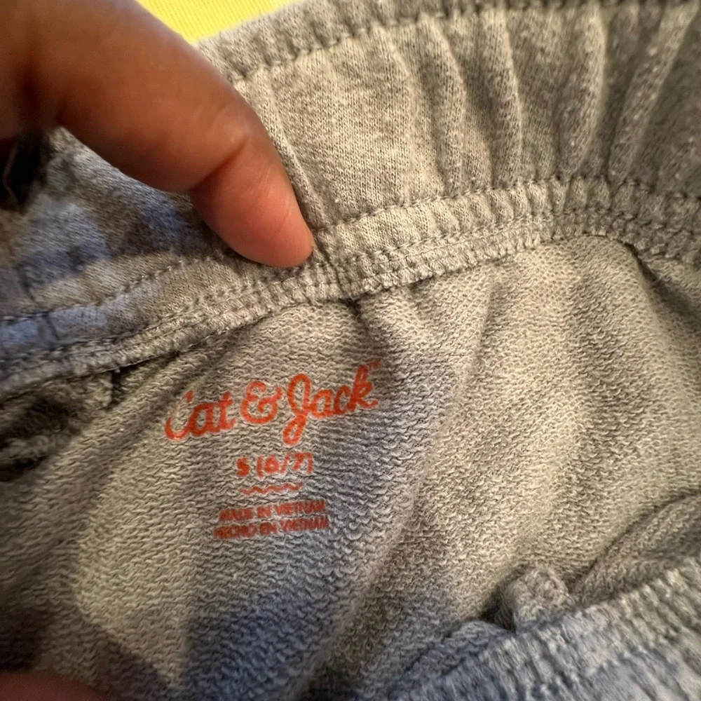Cat and Jack Grey Small (6/7) Size Shorts